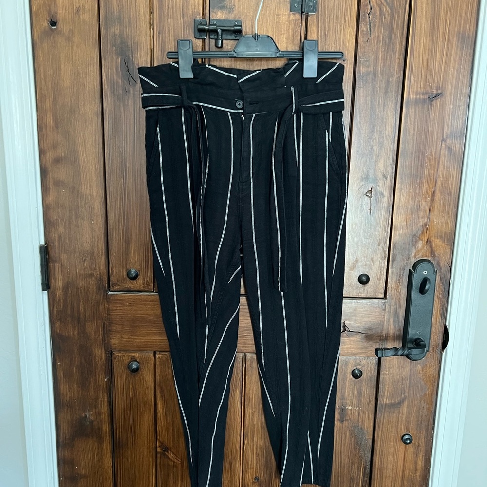 Paper bag style slacks